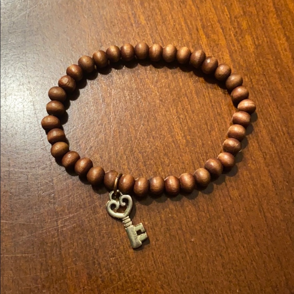 Women’s bracelet